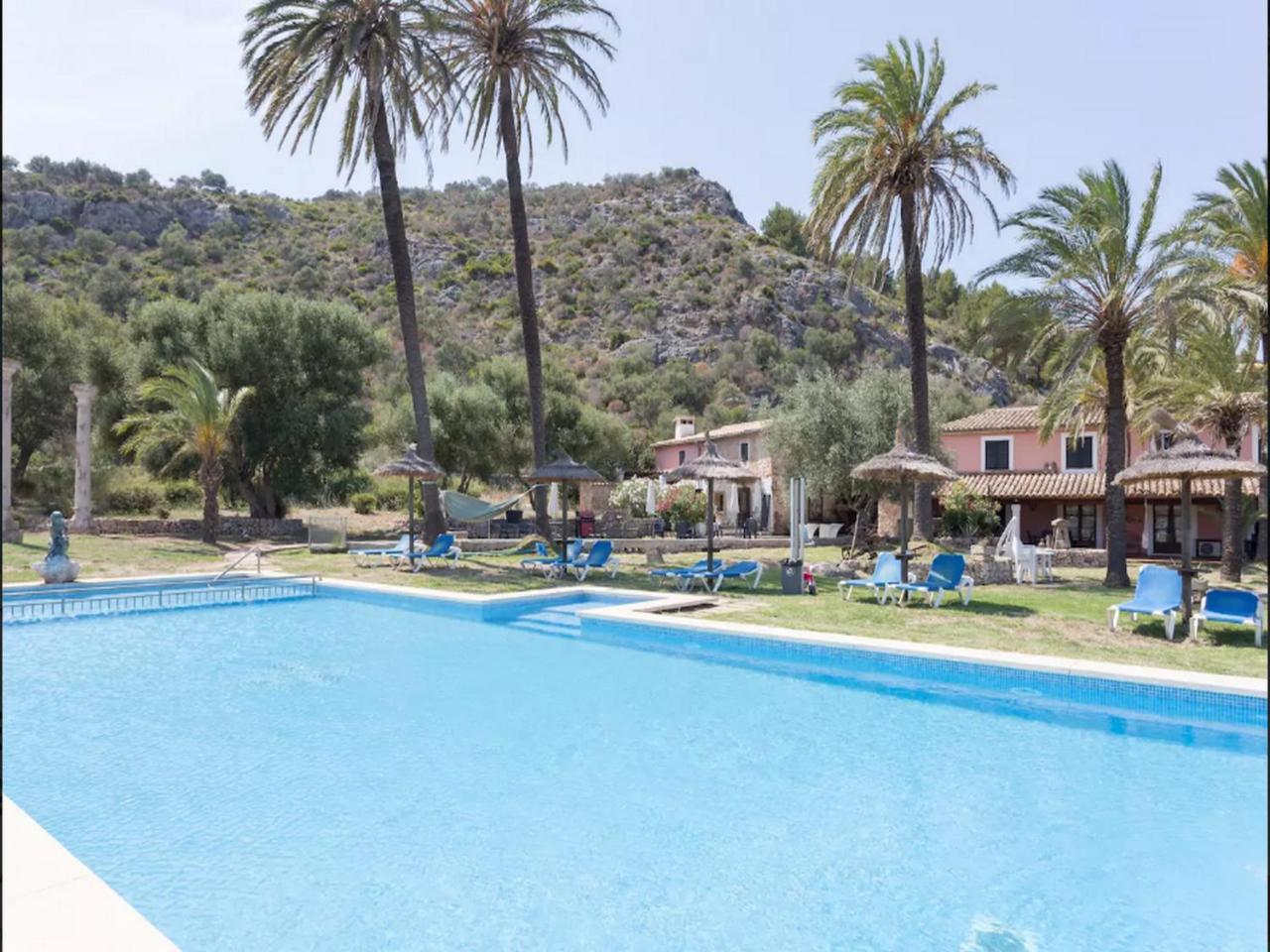 Puerto De Pollensa Villas And Apartments, With Private Mountain Ideal For Runners, Trailers,Near Puerto Pollensa Beach Approximately 5 Minutes Walking, Unique Experience In A Ullal Old Typical Mallorca House With Private Mountain And Near To The Beac 外观 照片